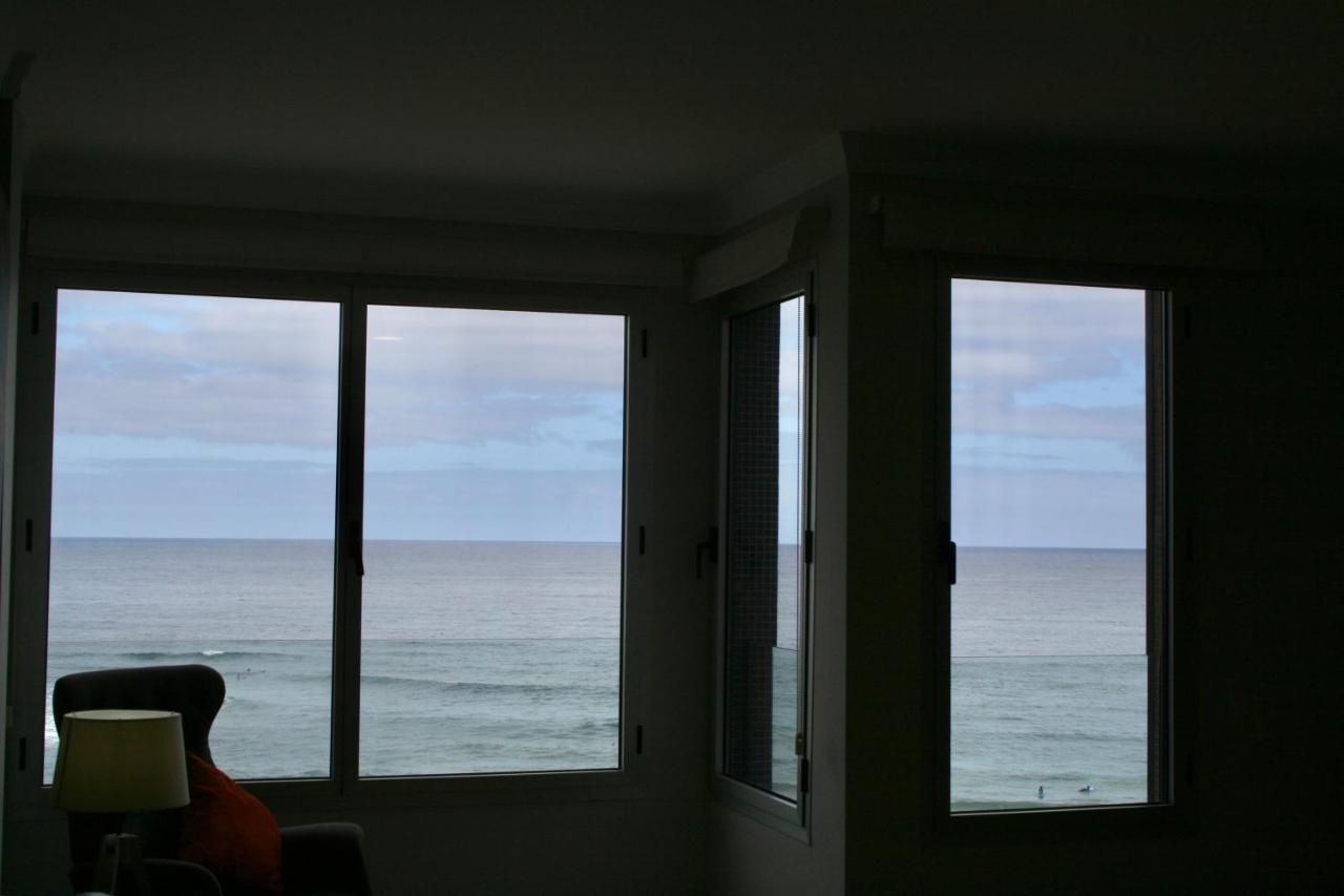Las Canteras Beach Лас Палмас де Гран Канария Екстериор снимка